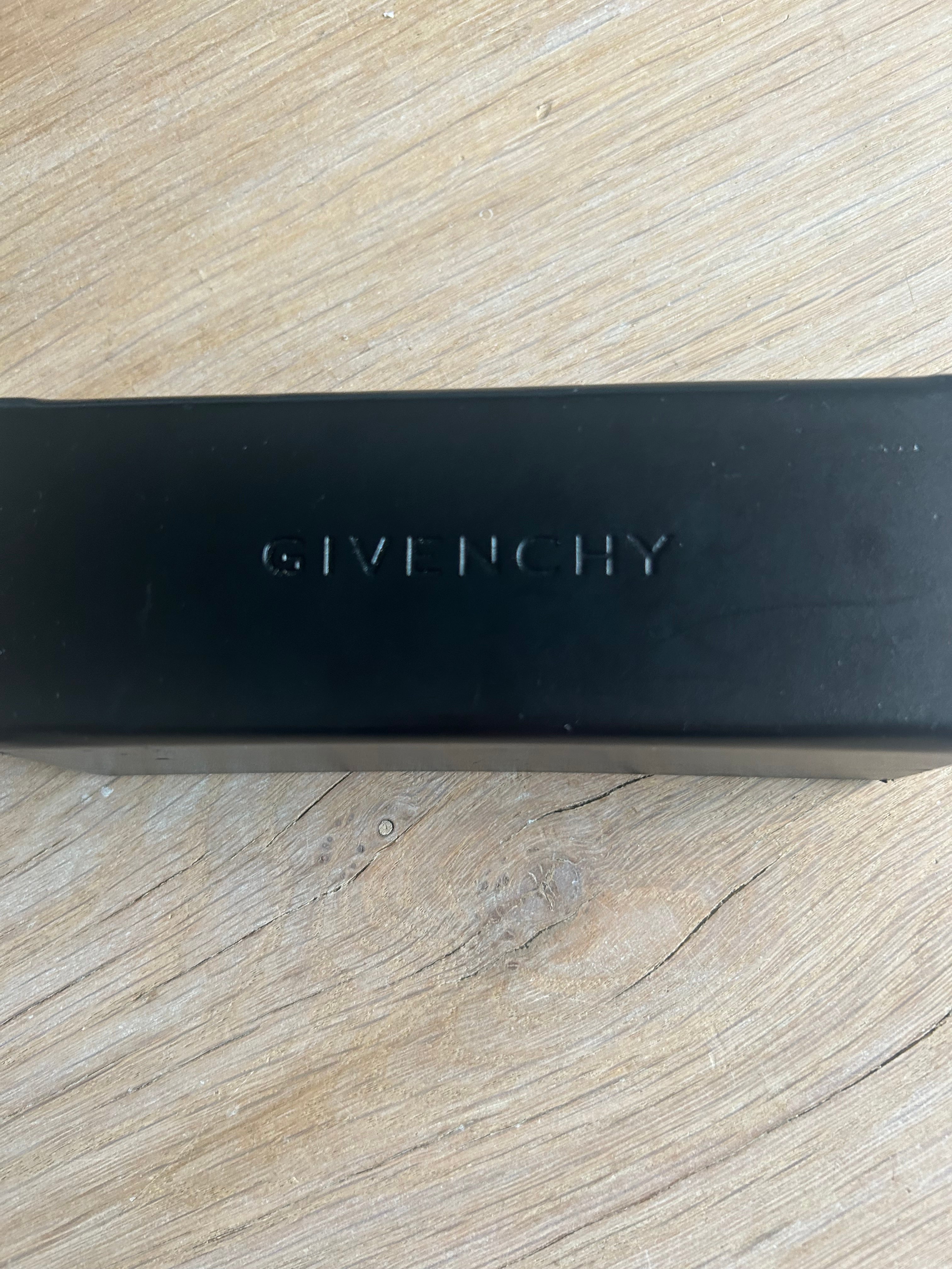 Givenchy zonnebril