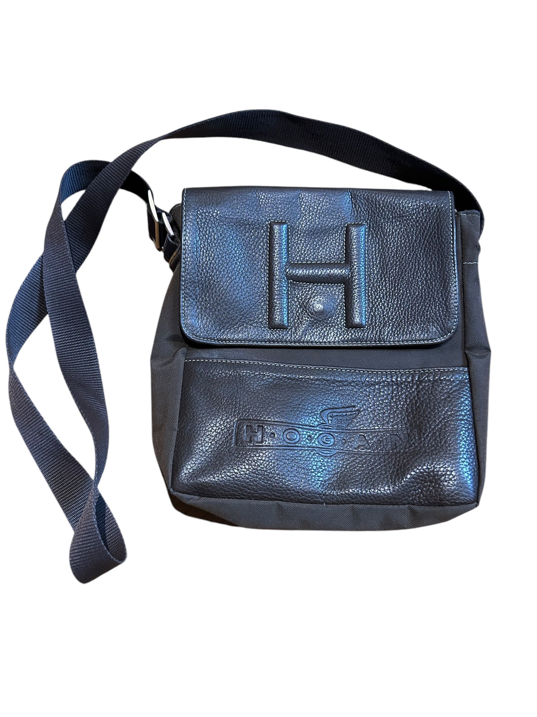 Hogan cross body